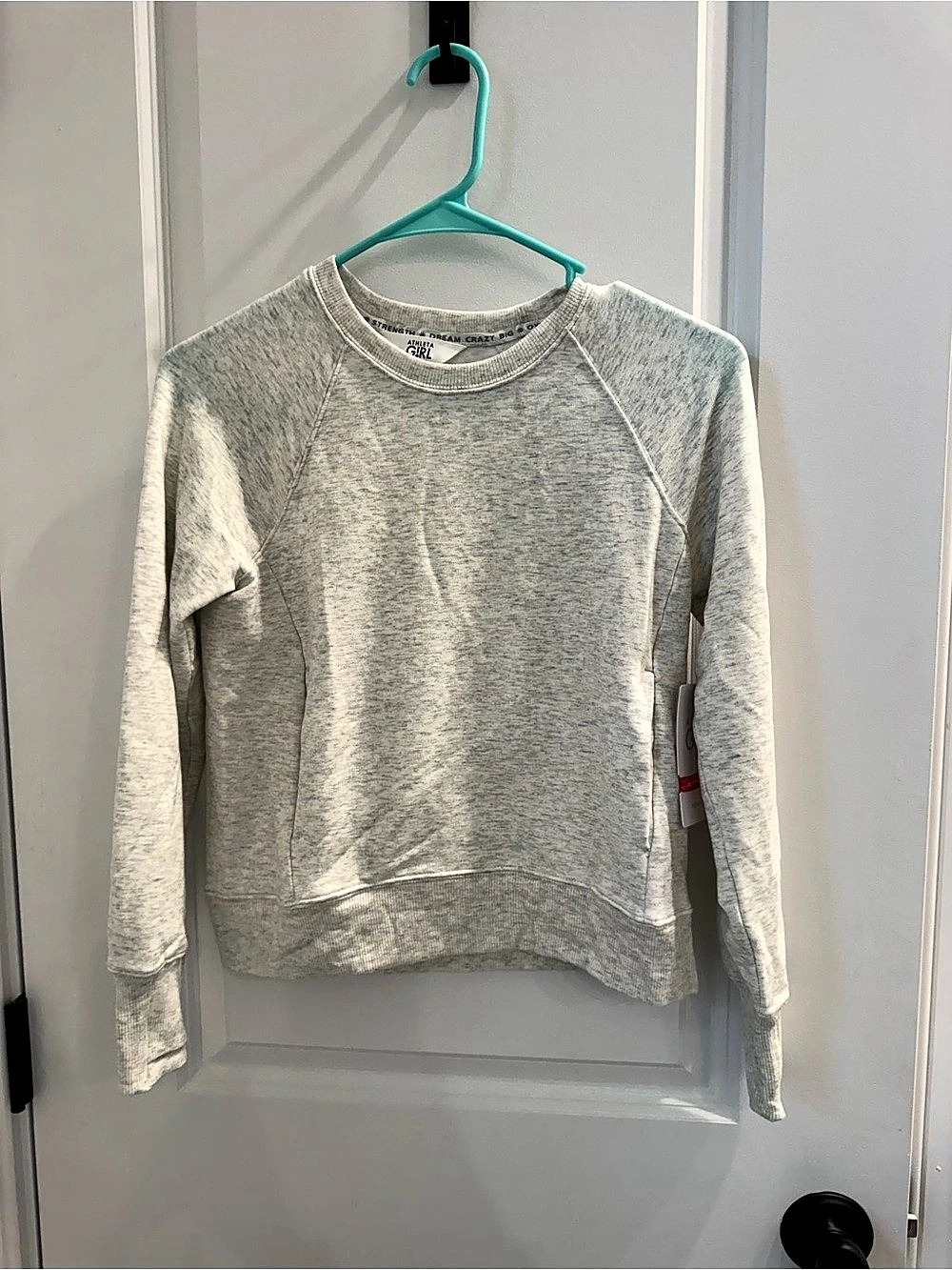 Athleta Girl Warm Up Sweatshirt Girls Gray Sweatshirt Size Medium NWT
